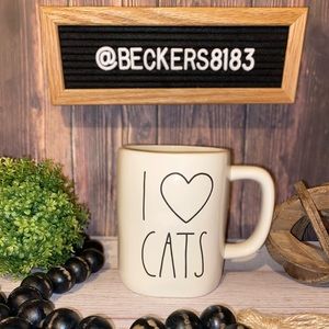 🤑FIRM/NO OFFERS🤑 RAE DUNN | “I 🖤 CATS” Mug {1 Available}